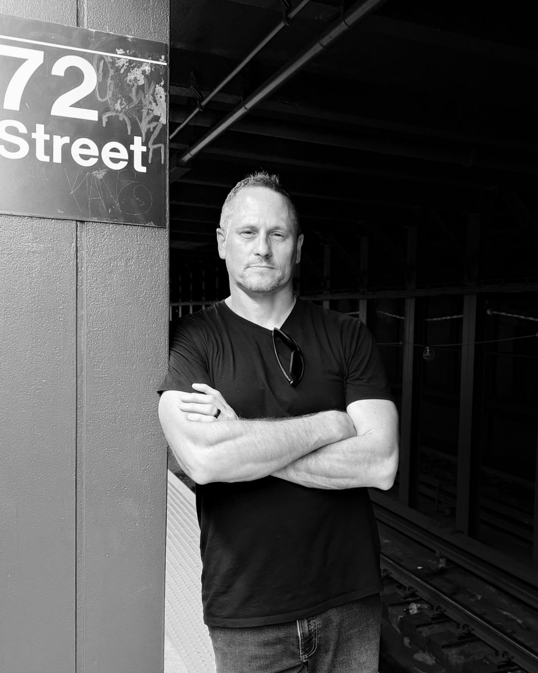 Weidman Marketing — black and white portrait on a New York City subway platform